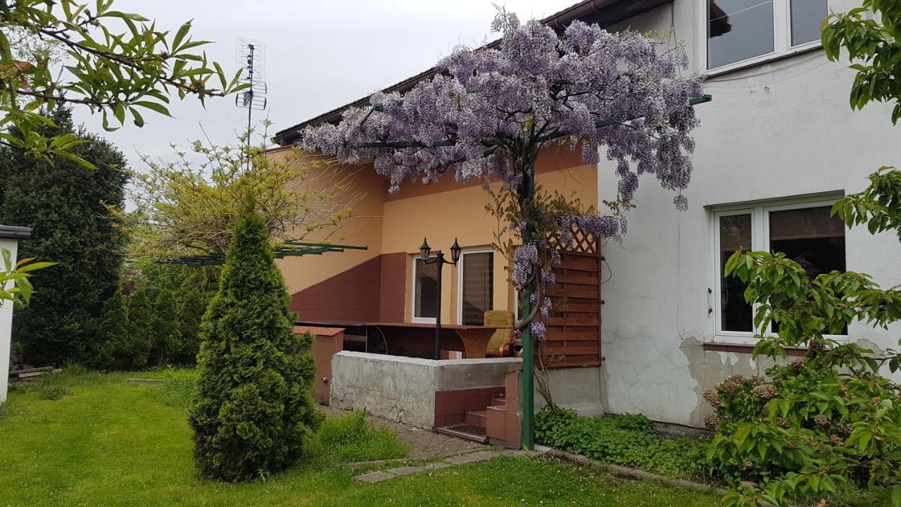 Noclegi Silesia Aster Tychy Ngoại thất bức ảnh