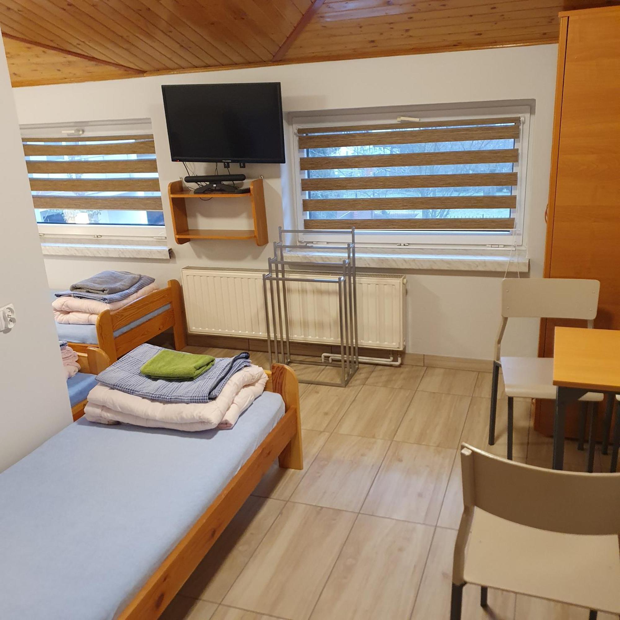 Noclegi Silesia Aster Tychy Phòng bức ảnh